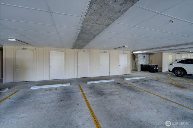 1850 SW Scenic Heights Street #B304, Oak Harbor, WA 98277