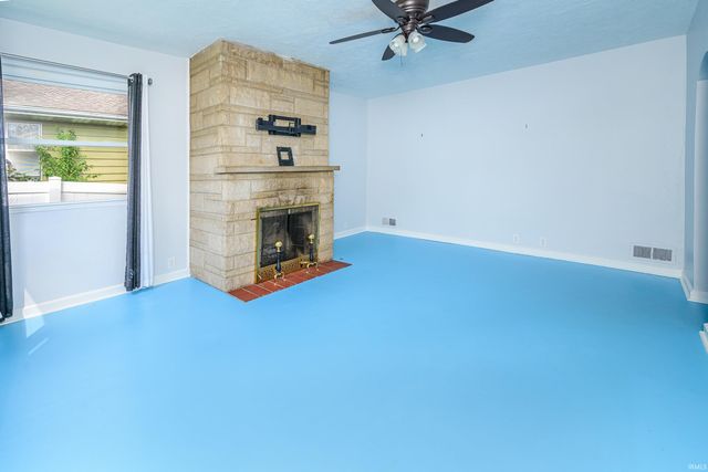 918 W 4TH Street, Bloomington, IN 47404