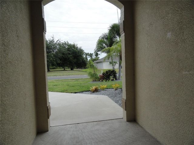 428 BOUNDARY BOULEVARD, Rotonda West, FL 33947