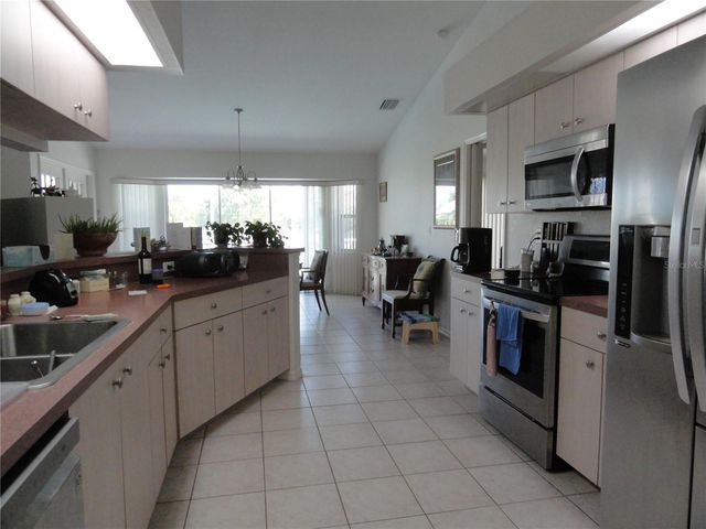 428 BOUNDARY BOULEVARD, Rotonda West, FL 33947