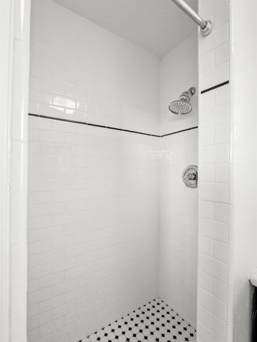 801 N Safford Avenue, Fresno, CA 93728