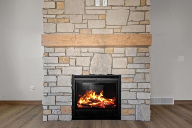 2522 TIPPERARY TRAIL, De Pere, WI 54115