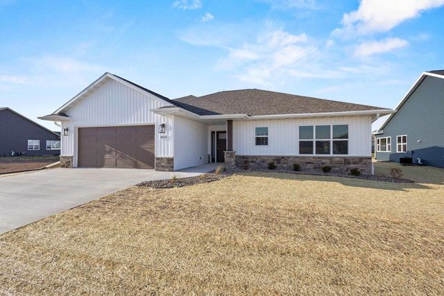 2522 TIPPERARY TRAIL, De Pere, WI 54115