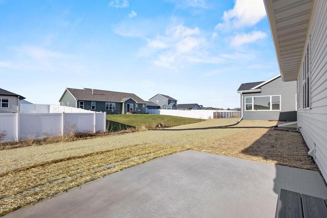 2522 TIPPERARY TRAIL, De Pere, WI 54115