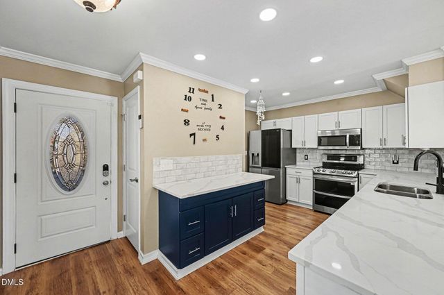 2045 Thornblade Drive, Raleigh, NC 27604