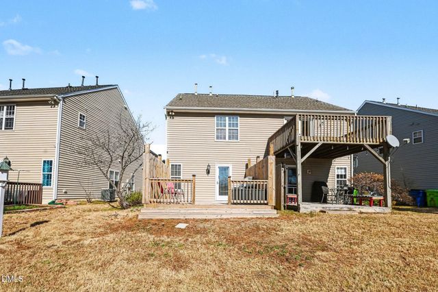 2045 Thornblade Drive, Raleigh, NC 27604