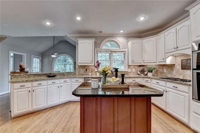 4330 May Apple Drive, Alpharetta, GA 30005