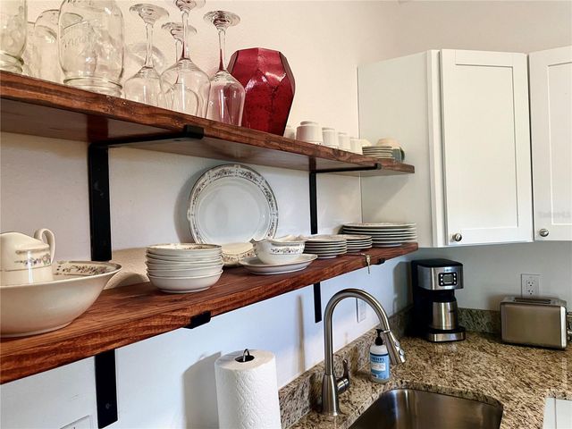 1484 CLEVELAND STREET, Clearwater, FL 33755