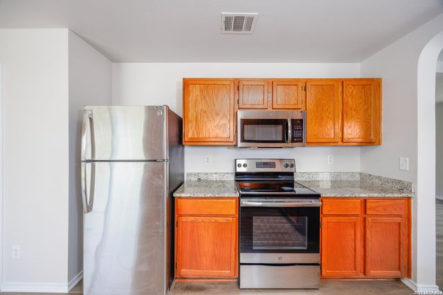 527 BRIDLE RDG, San Antonio, TX 78227