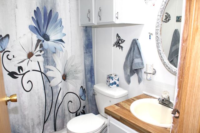 2093 Victor Avenue, 31, Redding, CA 96002