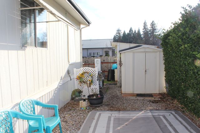 2093 Victor Avenue, 31, Redding, CA 96002