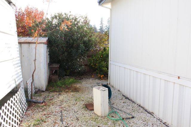 2093 Victor Avenue, 31, Redding, CA 96002