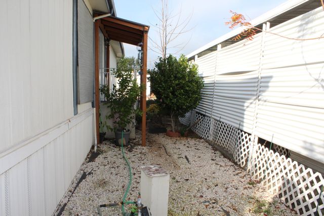 2093 Victor Avenue, 31, Redding, CA 96002