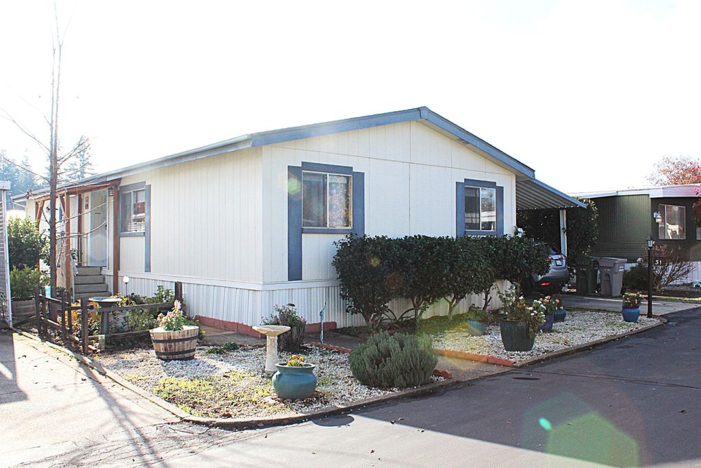 2093 Victor Avenue, 31, Redding, CA 96002