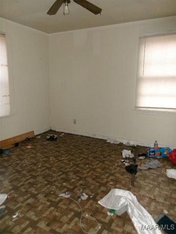 52 Pecan Drive, Selma, AL 36701