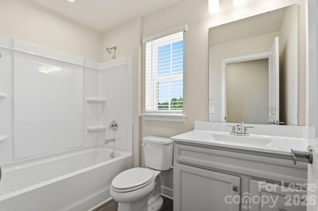 862 Heathway Drive, Charlotte, NC 28213