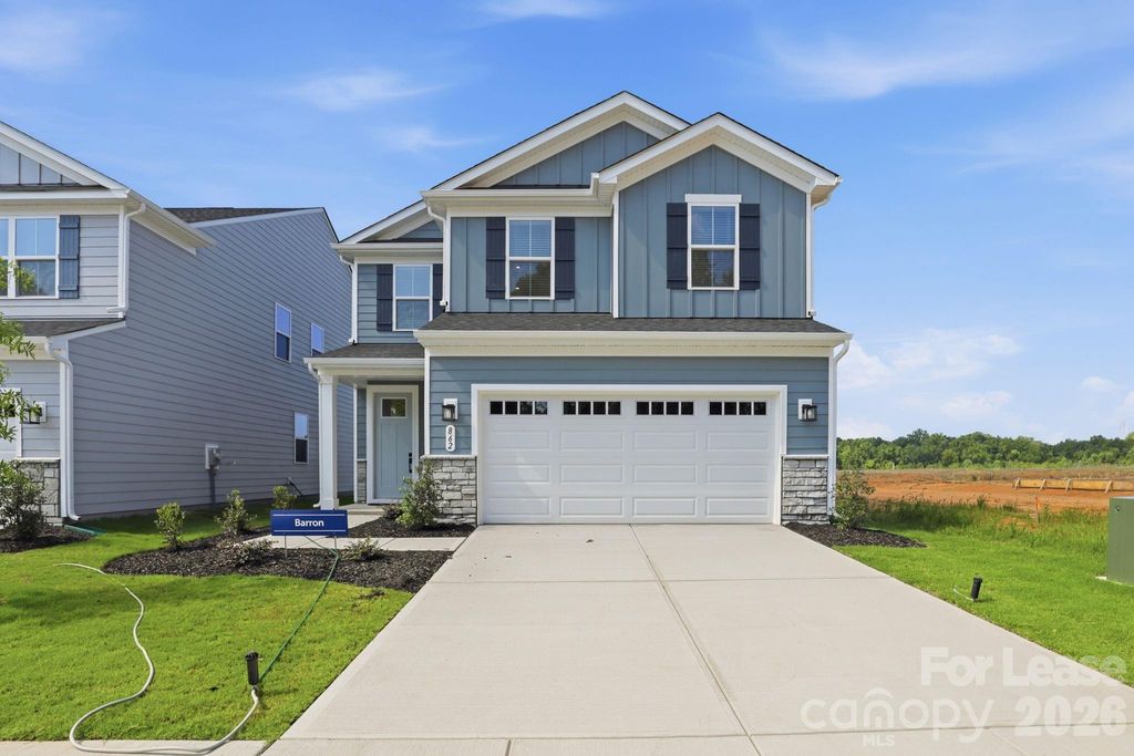 862 Heathway Drive, Charlotte, NC 28213