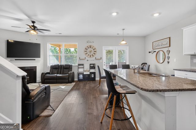 8045 Coleson Crossing, Locust Grove, GA 30248