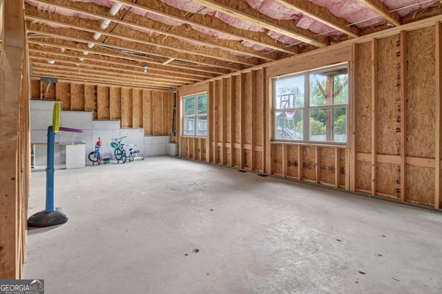 8045 Coleson Crossing, Locust Grove, GA 30248
