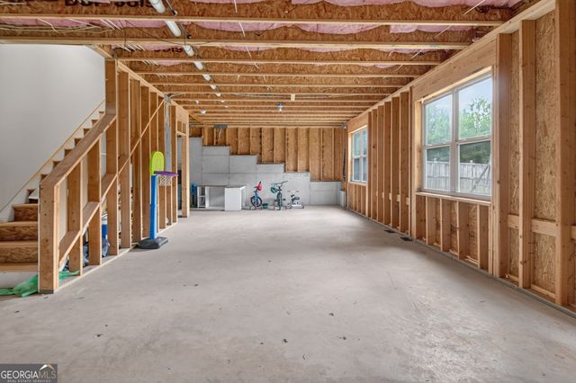 8045 Coleson Crossing, Locust Grove, GA 30248