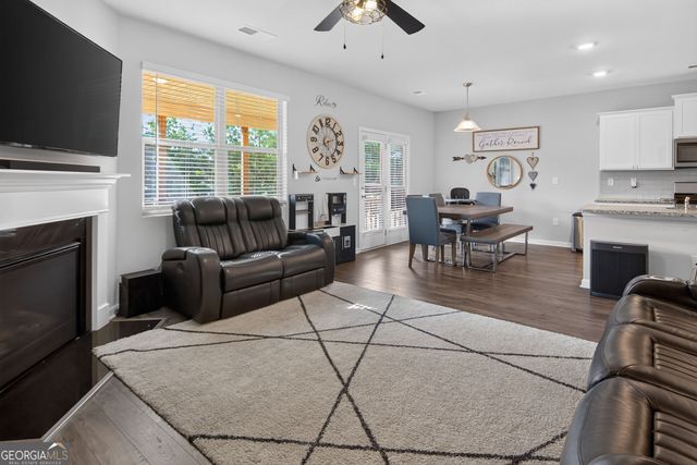 8045 Coleson Crossing, Locust Grove, GA 30248