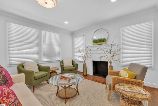 13 Pleasant Ridge Avenue, Greenville, SC 29605