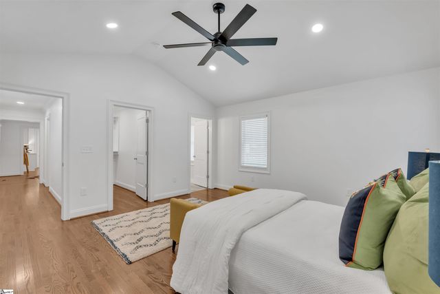 13 Pleasant Ridge Avenue, Greenville, SC 29605