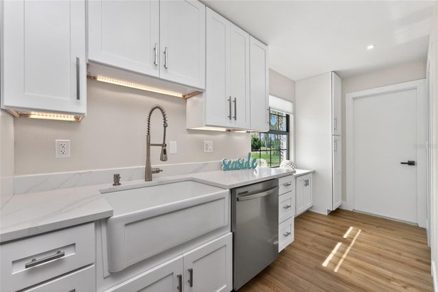 9 OAKLAND HILLS COURT, Rotonda West, FL 33947