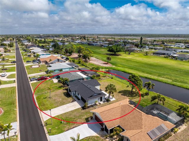 9 OAKLAND HILLS COURT, Rotonda West, FL 33947