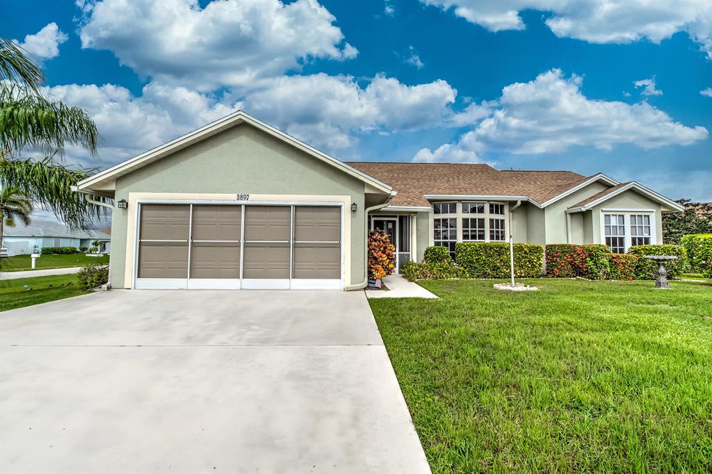 3892 SW Jablo Street, Port St Lucie, FL 34953