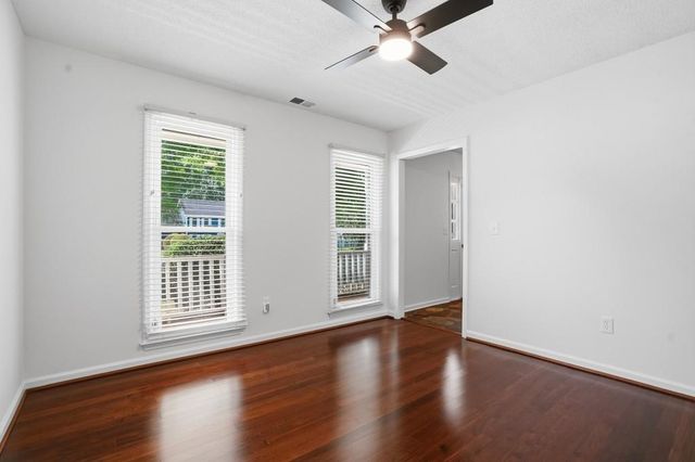 1196 Crestbrook Lane SW, Mableton, GA 30126