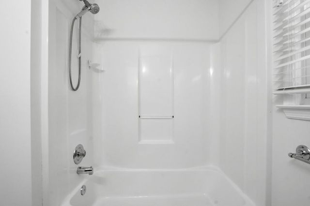 1196 Crestbrook Lane SW, Mableton, GA 30126