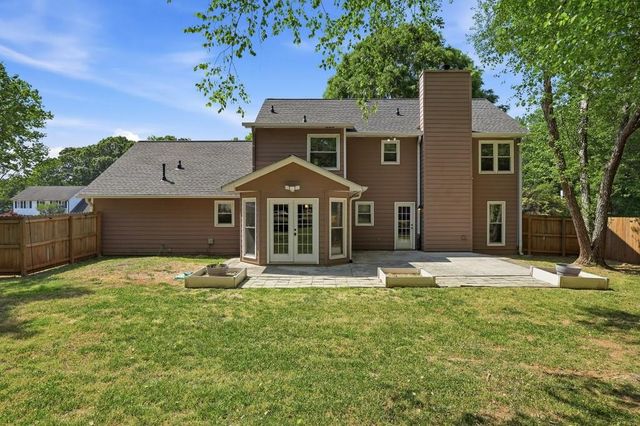 1196 Crestbrook Lane SW, Mableton, GA 30126