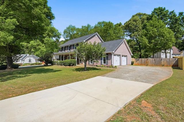 1196 Crestbrook Lane SW, Mableton, GA 30126