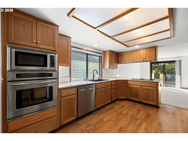 15616 Ne TILLAMOOK St, Portland, OR 97230