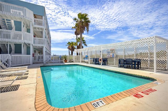 14801 E Compass St E 20, Corpus Christi, TX 78418