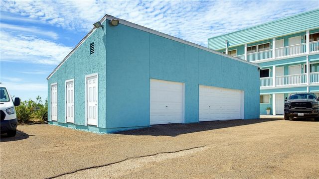 14801 E Compass St E 20, Corpus Christi, TX 78418