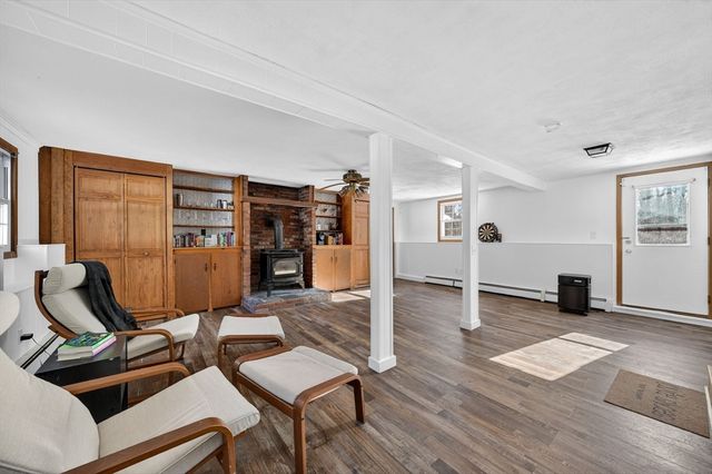 197 Chestnut St, Rehoboth, MA 02769