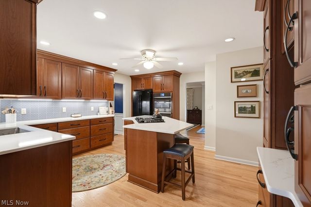 257 Woodridge Road, Tallmadge, OH 44278