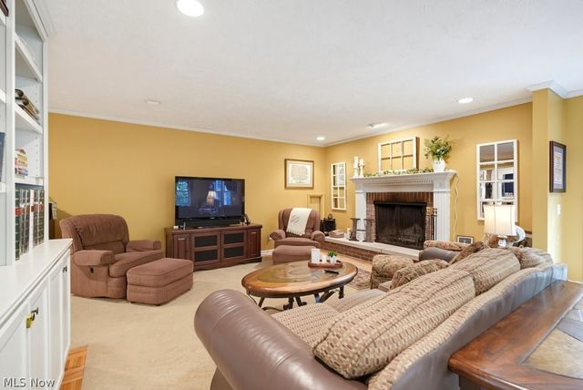 257 Woodridge Road, Tallmadge, OH 44278