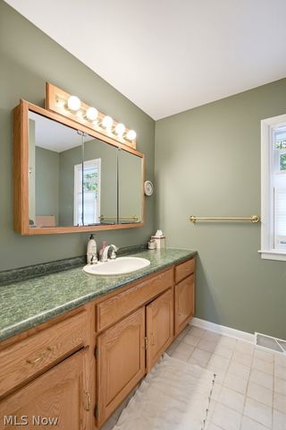 257 Woodridge Road, Tallmadge, OH 44278