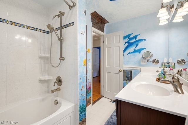 257 Woodridge Road, Tallmadge, OH 44278