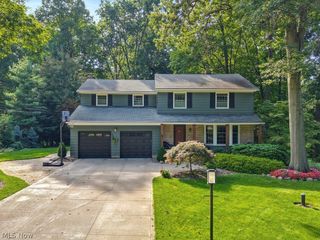 257 Woodridge Road, Tallmadge, OH 44278