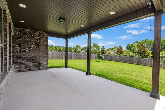 2944 N Poppy Lane, Fayetteville, AR 72704
