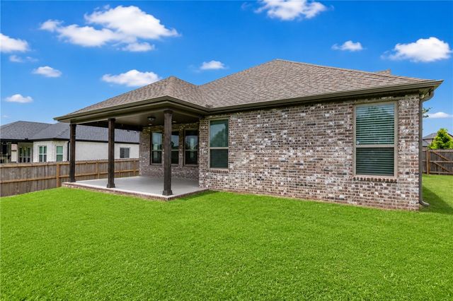 2944 N Poppy Lane, Fayetteville, AR 72704