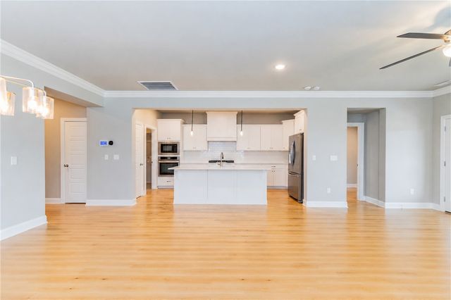 2944 N Poppy Lane, Fayetteville, AR 72704