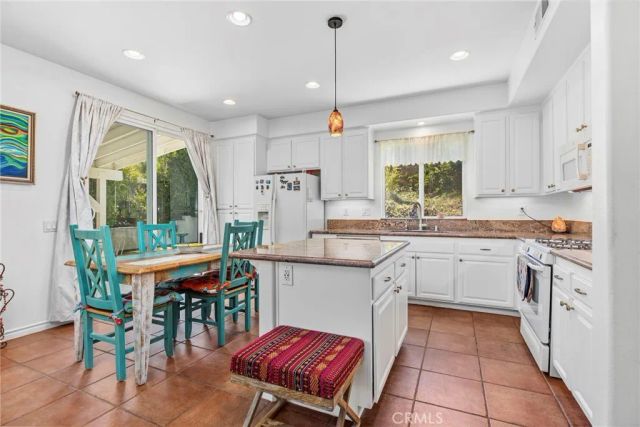 25004 Catkin Street, Corona, CA 92883