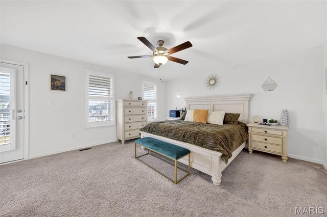 1072 Dyess Way, St Charles, MO 63301