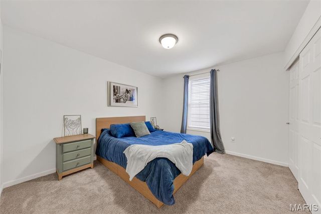 1072 Dyess Way, St Charles, MO 63301