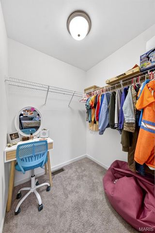 1072 Dyess Way, St Charles, MO 63301